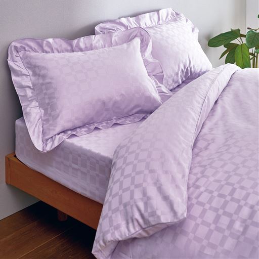 ライラック<br>なめらかな肌ざわりの綿100%サテン生地を使用した枕カバーです。