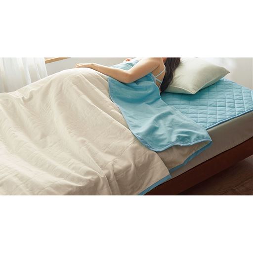 涼感キルトケット クールアーティスト セシール Cecile