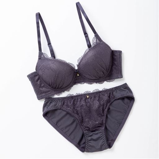 ネット限定 脇高レースブラジャー ショーツセット セシール Cecile ネット限定 脇高レースブラジャー ショーツセット セシール Cecile