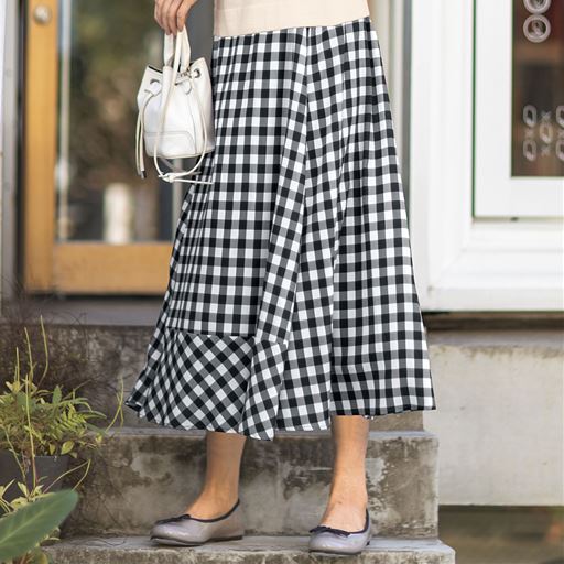 切り替えギャザーフレアスカート セシール Cecile