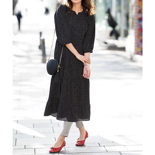 ドットフレアワンピース セシール Cecile