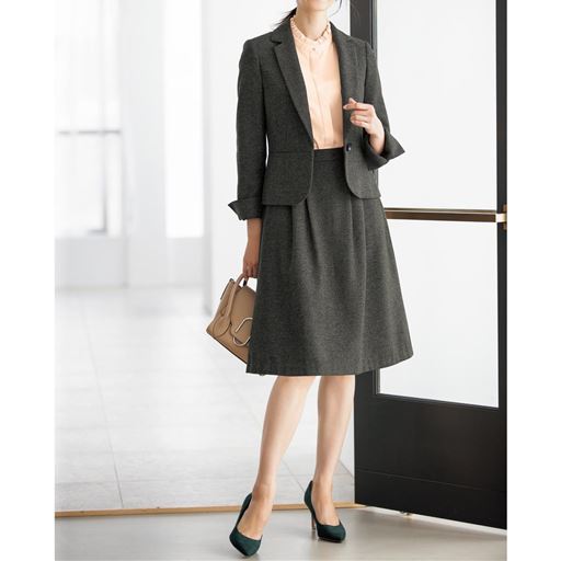 スカートスーツ 洗濯機ok テーラードジャケット タックフレアスカート セシール Cecile