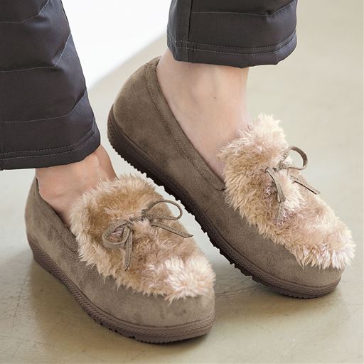 軽量あったかシューズ エコファー 軽量 しなやかソール スリッポン セシール Cecile 軽量あったかシューズ エコファー 軽量 しなやかソール スリッポン セシール Cecile