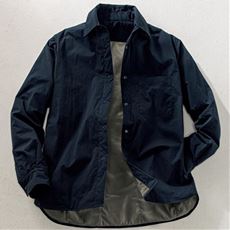 中綿にサステナブルなPET再生糸を使用、撥水・ストレッチ素材シャツジャケット