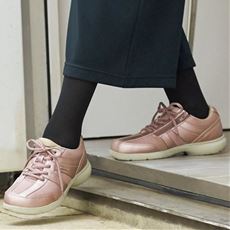 おすすめレディーススニーカー4e 通販 セシール Cecile