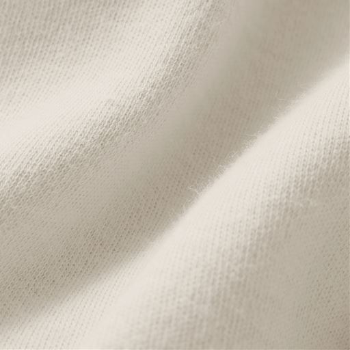 生地アップ<br>やわらかな着心地の綿100%スムース素材。