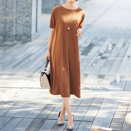 フレアロングワンピース 洗濯機ok セシール Cecile