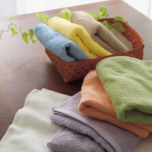 今治産 軽くて柔らかいタオル 同色2枚組 セシール Cecile