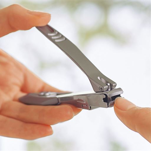 ステンレス高級爪切り キャッチャー付 セシール Cecile