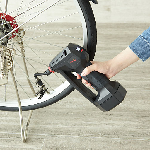 自転車 エアー コンプレッサー 使い方