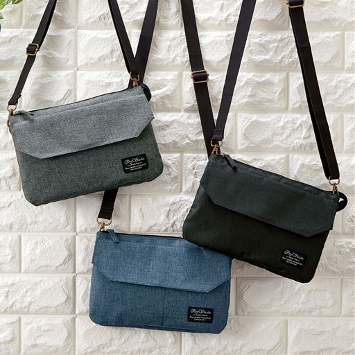 ラクで手軽にお出かけサコッシュバッグ セシール Cecile