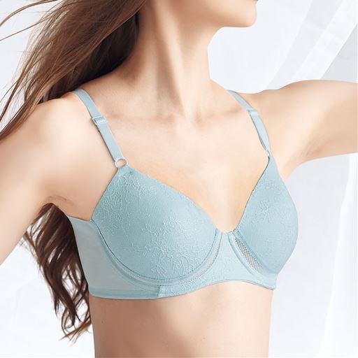 さらかる ブラ ソフトワイヤー入り 3 4モールドカップ セシール Cecile さらかる ブラ ソフトワイヤー入り 3 4モールドカップ セシール Cecile