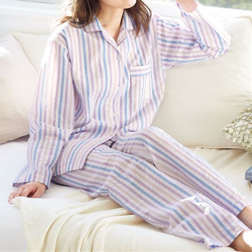 さらっと涼しいサッカー素材のシャツパジャマ セシール Cecile