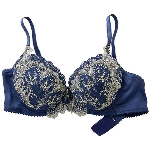 プチバストさんの2カップアップブラ ソフトワイヤー入り やや深め3 4カップ セシール Cecile プチバストさんの2カップアップブラ ソフトワイヤー入り やや深め3 4カップ セシール Cecile