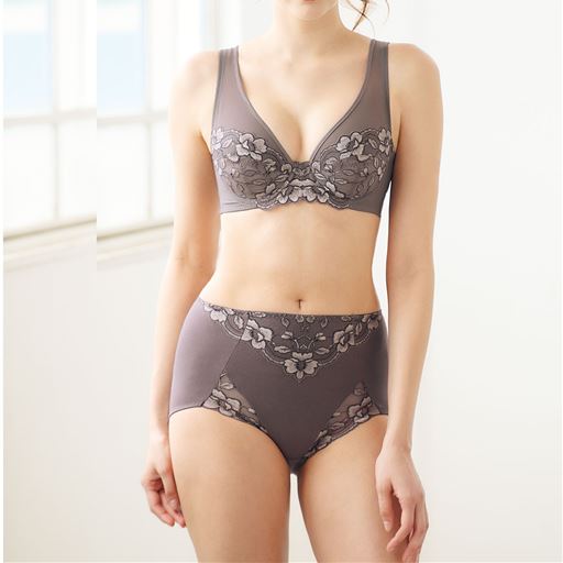 フルカップブラジャー 背中すっきりブラ ソフトワイヤー入り セシール Cecile フルカップブラジャー 背中すっきりブラ ソフトワイヤー入り セシール Cecile