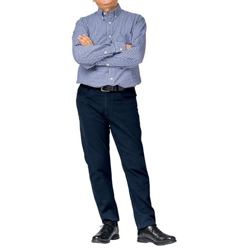 ぽっちゃり体型Cさん(身長168cm)ウエスト85サイズ 股下73cm着用 ネイビー