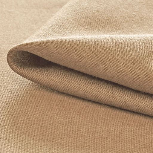 生地拡大(オークベージュ)<br>綿ツイルは、通常より糸密度を上げて織るため生地が肉厚で丈夫です。