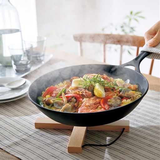 ダグタイルパン 鍋敷き付 セシール Cecile