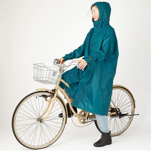 自転車対応 防水ゆったりレインコート セシール Cecile