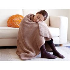 ブランケットとは ひざ掛けとの違いを知って上手に使い分け セシール Cecile ブランケットとは ひざ掛けとの違いを知って上手に使い分け セシール Cecile