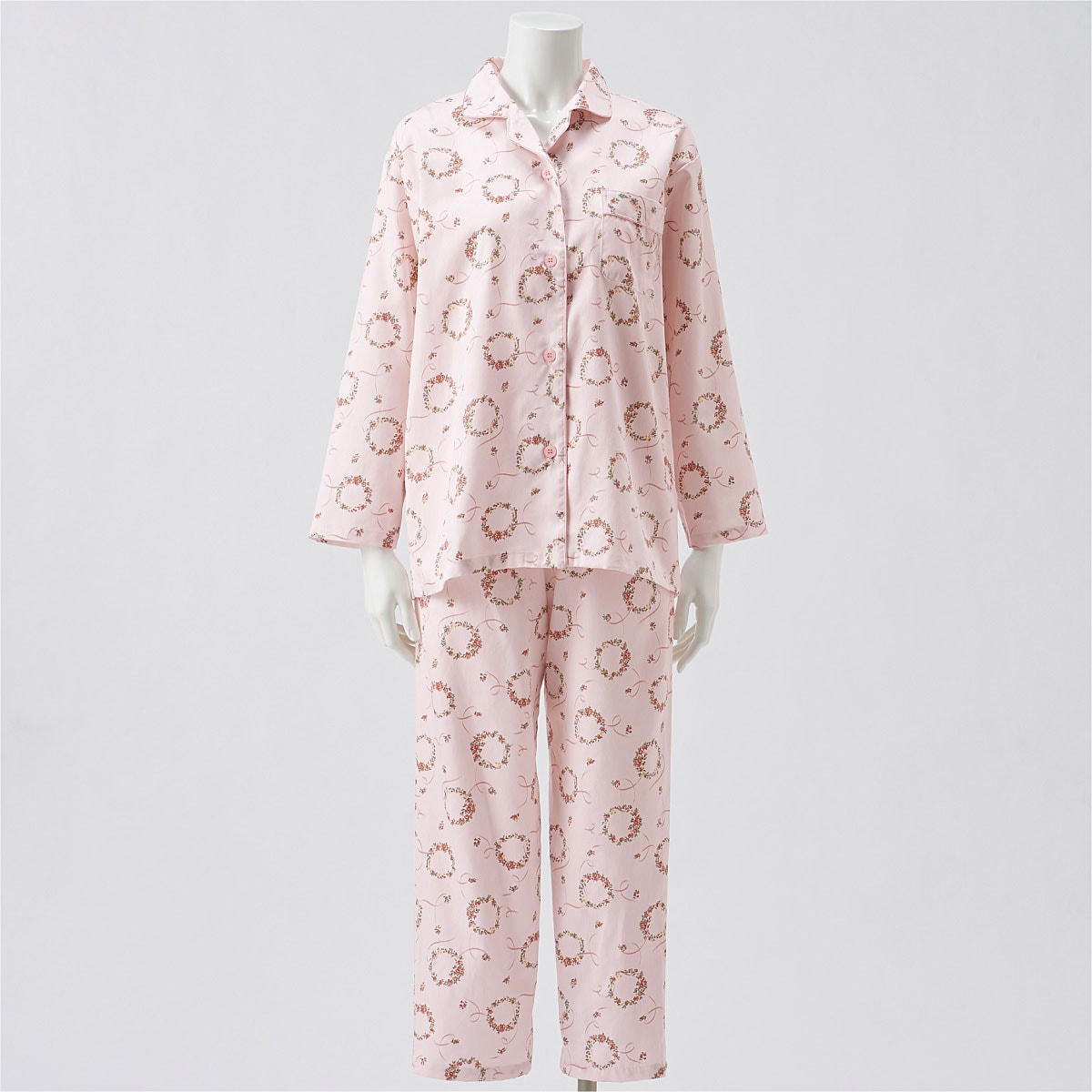 日本製のサテンパジャマ 綿100 セシール Cecile