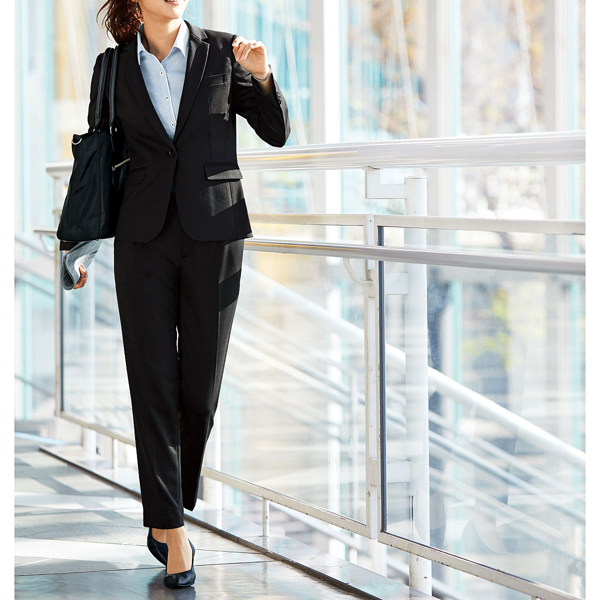 9分丈ストレートパンツ(事務服・カットソー素材・ウエスト後ろゴム仕様)/スーツなのに動きやすい - ファッション通販ならセシール(cecile)