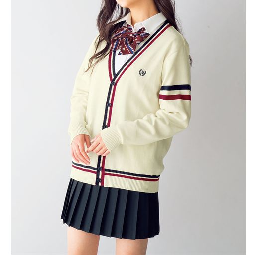 ライン入りvネックニットカーディガン 洗濯機ok スクール 制服 セシール Cecile