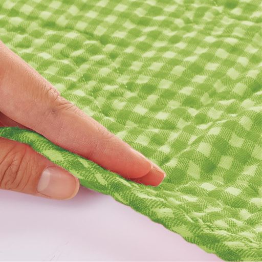チェックB (グリーン)<br>洗うことで繊維がほぐれ、吸水性もアップ。