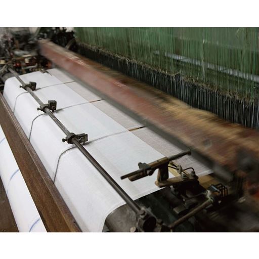 100年以上の歴史を持つタオルメーカーの技術を生かし、ずっと愛用できるものづくりを目指して商品を作り続けています。