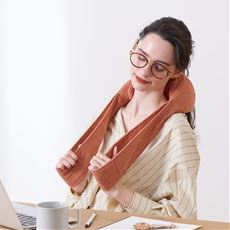 ルルド ネックマッサージャープロ