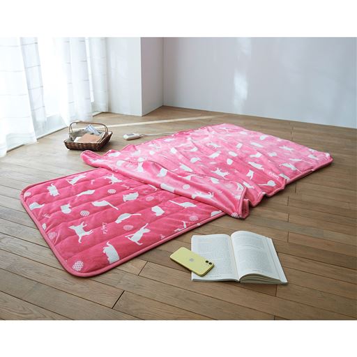 ピンク<br>ホットマットと毛布が合体!