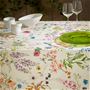 横150×縦200cm<br>水彩画タッチの可憐な花柄が美しい、スペイン製テーブルクロスです。