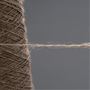 ポリエステル紡績糸を使用。