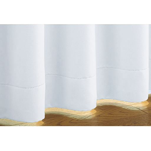 白度の高いマシュマロタッチの1級遮光カーテン