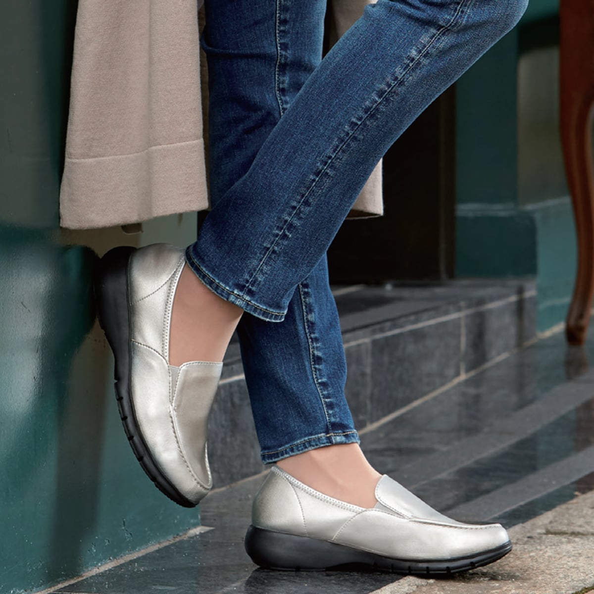 軽量ウォーキングローファー ファッション通販ならセシール Cecile