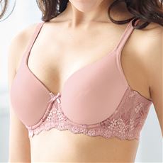 脇をすっきり整えるシームレスカップブラ/涼しげレース(スーパーストレッチカップ)(ソフトワイヤー入り・3/4モールドカップ)