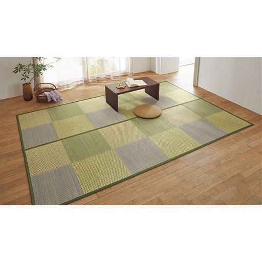B (グリーン系) 江戸間3畳(261×174cm)<br>和モダンな空間をつくるシックな市松模様のい草カーペットです。