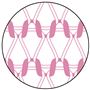 ミディアムは、サポート糸とナイロン糸の2種類を使っています。編み方は、交互編み。2つの糸を交互に編む。透明感があり、より素足に近いはき心地です。