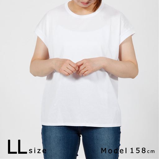 LLサイズ着用(モデル158cm)※モデルさんの普段の着用サイズはMサイズです(ゆったりとした着用感。袖周りが少しあく感じ)