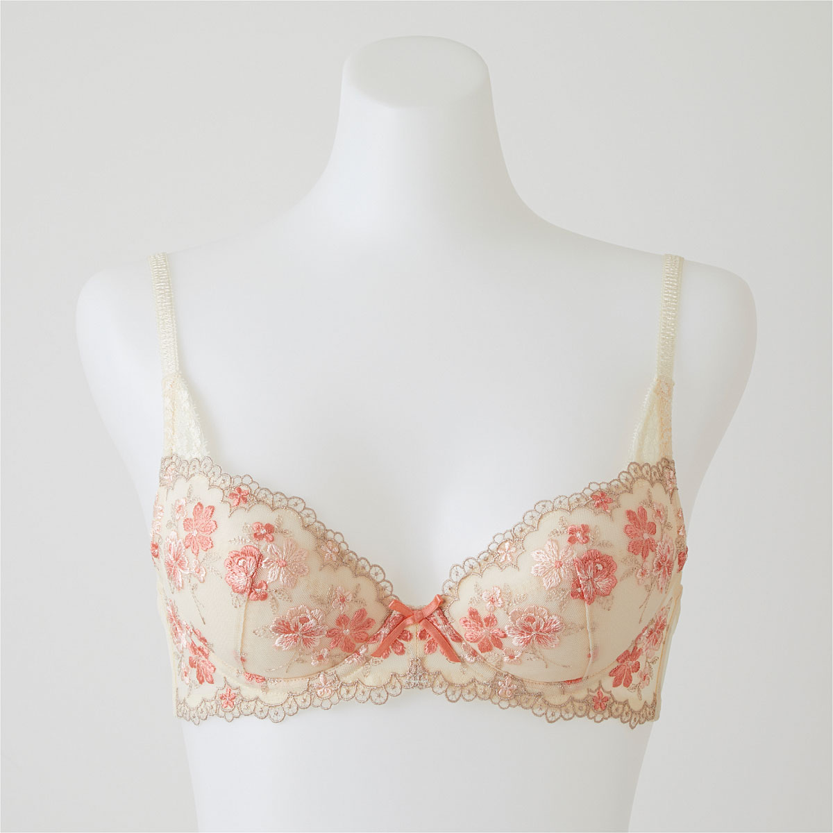 3 4カップブラジャー プチバストさんのブラ ソフトワイヤー入り ファッション通販ならセシール Cecile 3 4カップブラジャー プチバストさんのブラ ソフトワイヤー入り ファッション通販ならセシール Cecile
