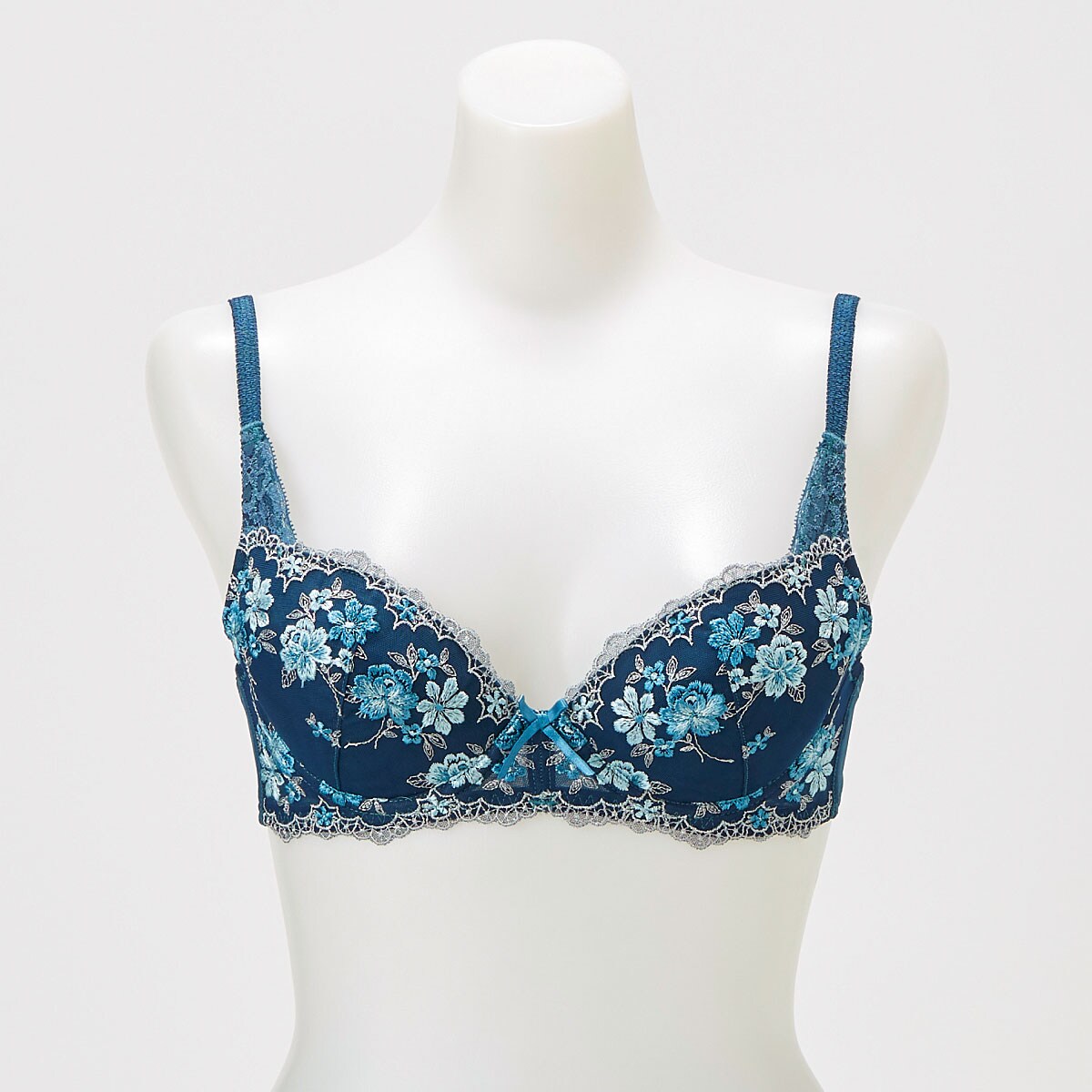 3 4カップブラジャー プチバストさんのブラ ソフトワイヤー入り ファッション通販ならセシール Cecile 3 4カップブラジャー プチバストさんのブラ ソフトワイヤー入り ファッション通販ならセシール Cecile