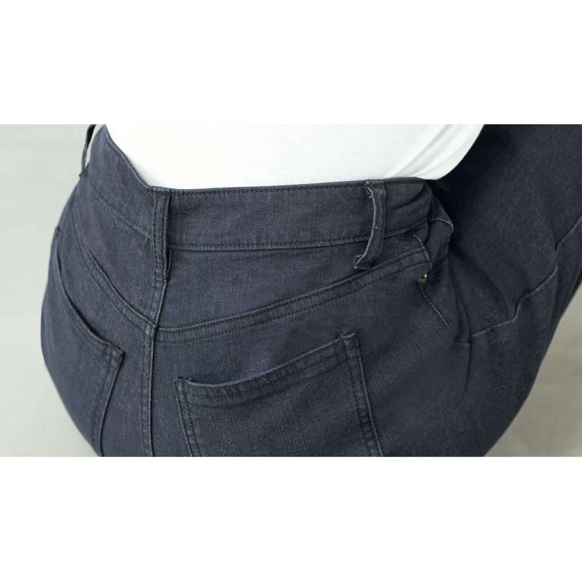 すっきりシンプルなストレートデニムパンツ - ファッション通販ならセシール(cecile)