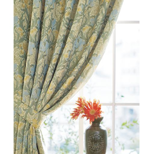 イエロー系(アイリス)<br>繊細で美しいデザインを窓辺に。「ウィリアム・モリス」の花柄カーテンです。