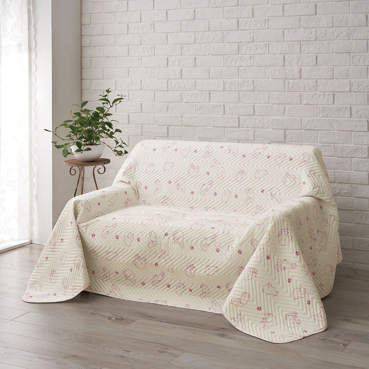 マルチカバー 爪が引っ掛からないタイプ ペット ねこ の爪とぎ防止 ソファの傷汚れ防止 洗濯機で丸洗いok ネット使用 インテリアの通販ならセシール Cecile