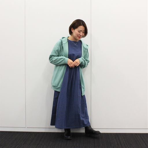 ミント コーディネート例(スタッフ身長152cm、着用Mサイズ)<br>※ワンピースは品番:AO-1735