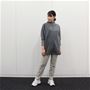 グレー コーディネート例(スタッフ身長161cm、着用Mサイズ)<br>※パンツは品番:MP-1594
