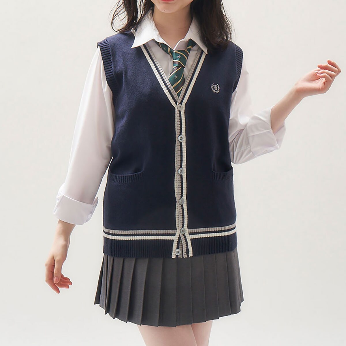 ライン入り前開きニットベスト(洗濯機OK)(スクール・制服) - 学校制服の通販ならセシール(cecile)