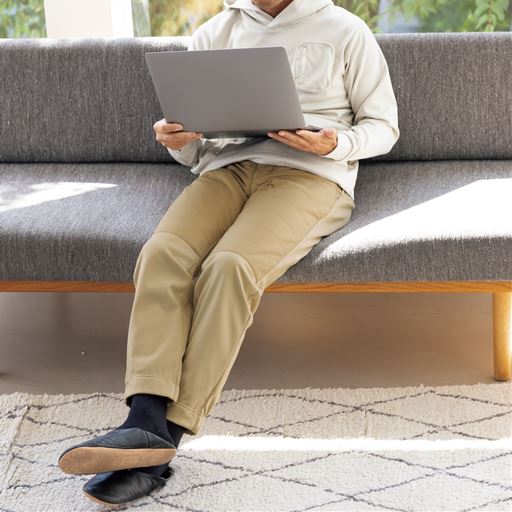 グレージュ コーディネート例