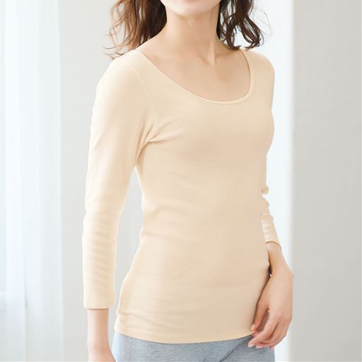 脇に縫い目のないコットン100%8分袖(ラウンドネック)