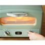 温度調整、タイマーは大きめのつまみで簡単操作できます。